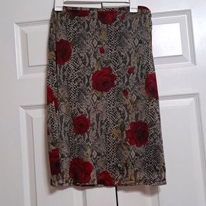 Express, size L, floral and snake skin print skirt